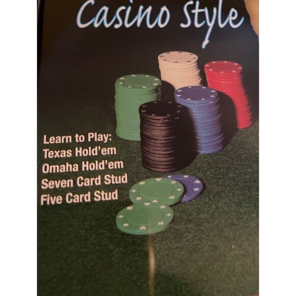 Casino Style Texas Hold’Em Poker Set New in tin, cards, chips, instructions, mat - Picture 5 of 6